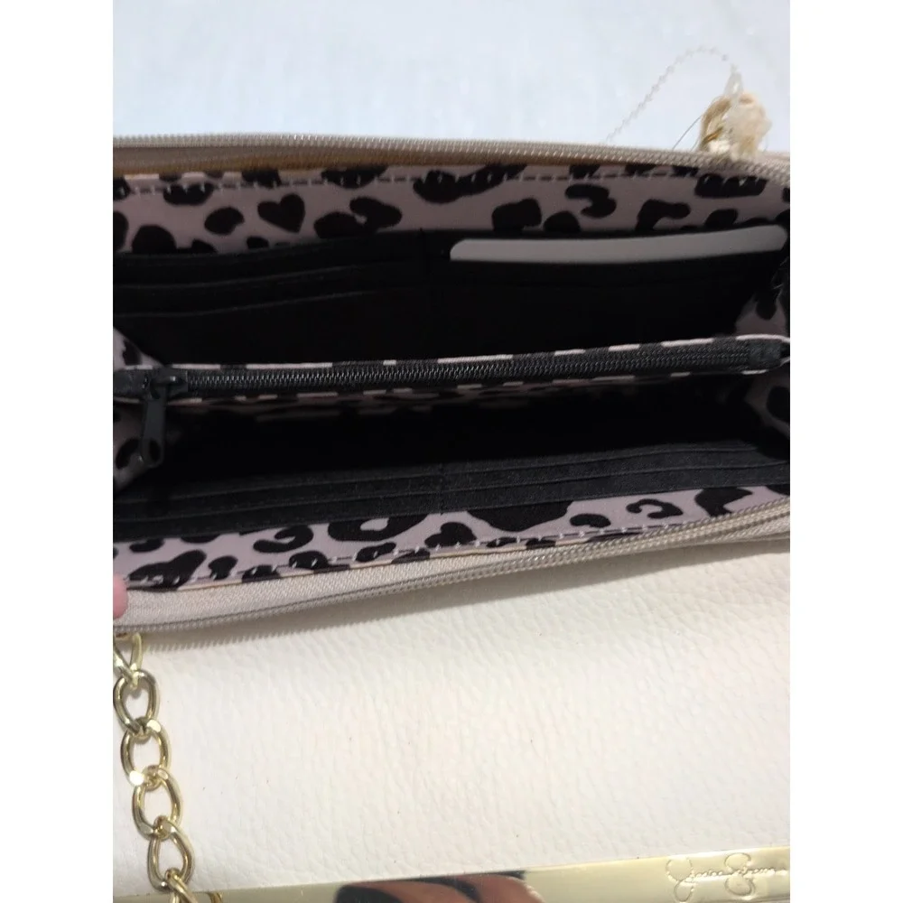 Jessica Simpson Josie Wallet Crossbody Purse Pebble‎ Beige Cream Chain Strap NWT
